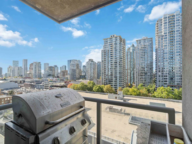 1303-930 Cambie Street, Vancouver, BC, V6B 5X6 - 16