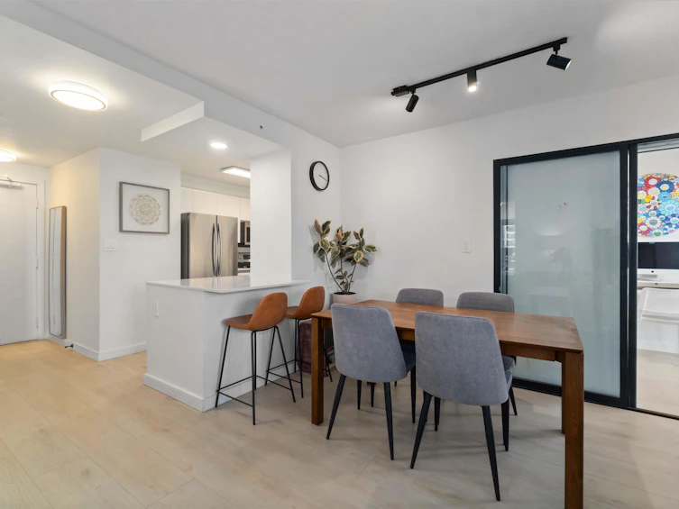 1303-930 Cambie Street, Vancouver, BC, V6B 5X6 - 4