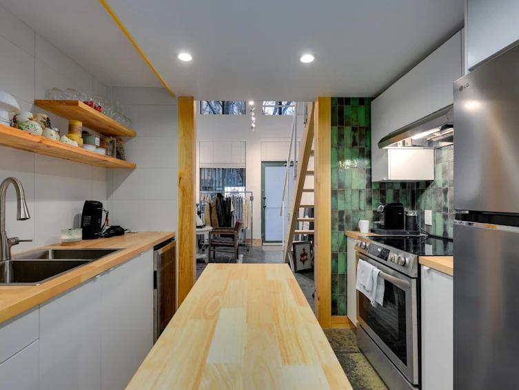 160-1 E Cordova Street, Vancouver, BC, V6A 4H3 - 12