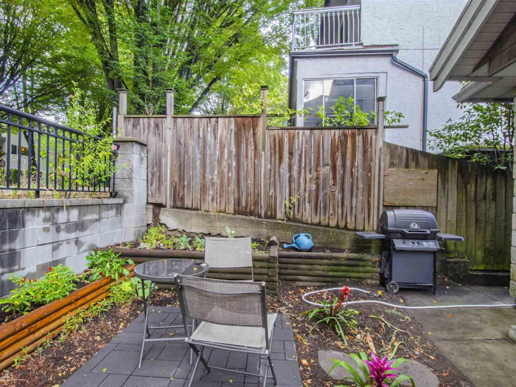1550 E 1st Avenue, Vancouver, BC, V5N 1A5 - 3