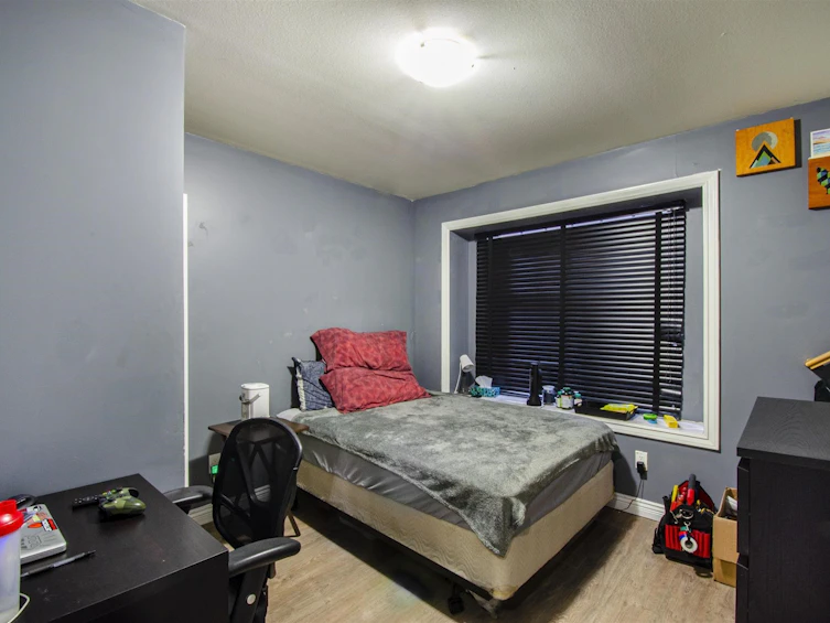 1550 E 1st Avenue, Vancouver, BC, V5N 1A5 - 26
