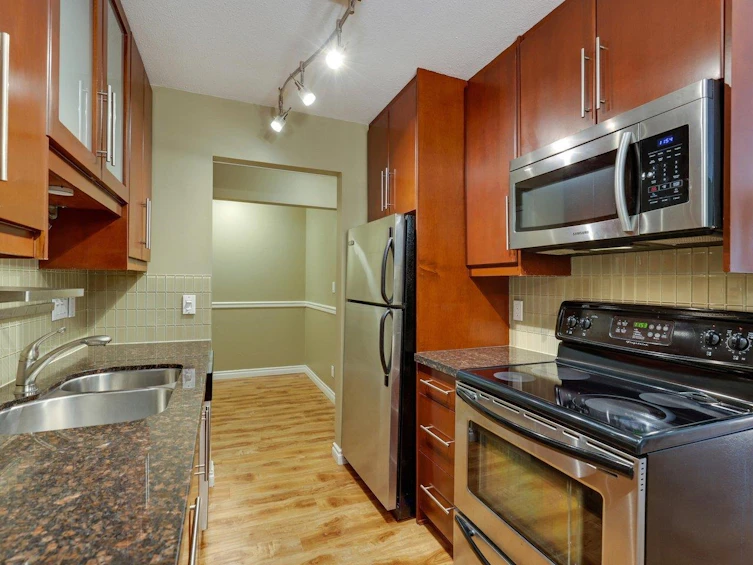 306-975 W 13th Avenue, Vancouver, BC, V5Z 1P4 - 11