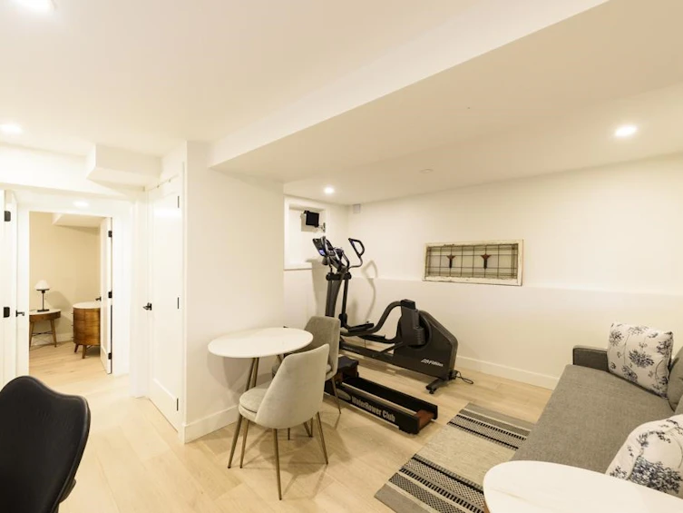 161 E 26th Avenue, Vancouver, BC, V5V 2G8 - 28