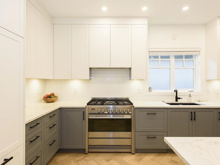 161 E 26th Avenue, Vancouver, BC, V5V 2G8 - 4