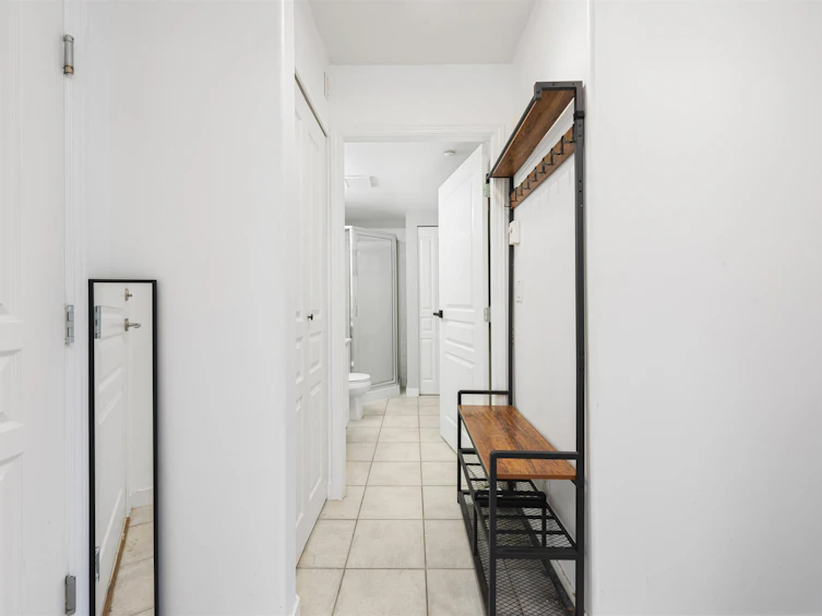 104-12633 No 2 Road, Richmond, BC, V7E 6N5 - 5