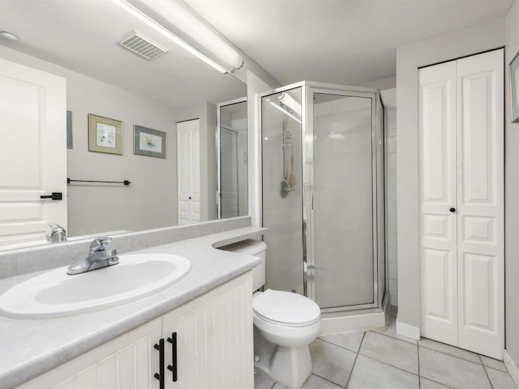 104-12633 No 2 Road, Richmond, BC, V7E 6N5 - 6