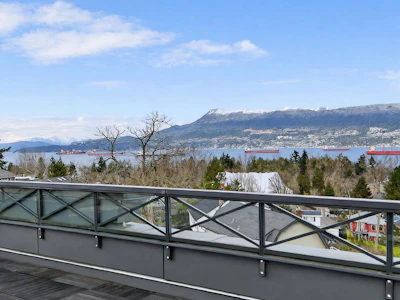 4350 Locarno Crescent - 2