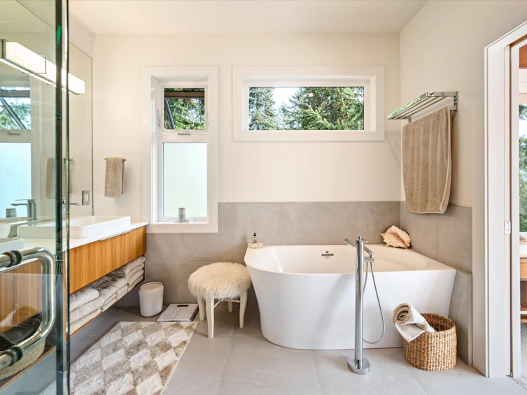 9331 Emerald Drive, Whistler, BC, V8E 0G5 - 24