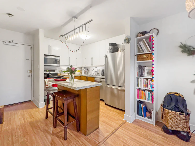 205-111 W 10th Avenue, Vancouver, BC, V5Y 1R7 - 9