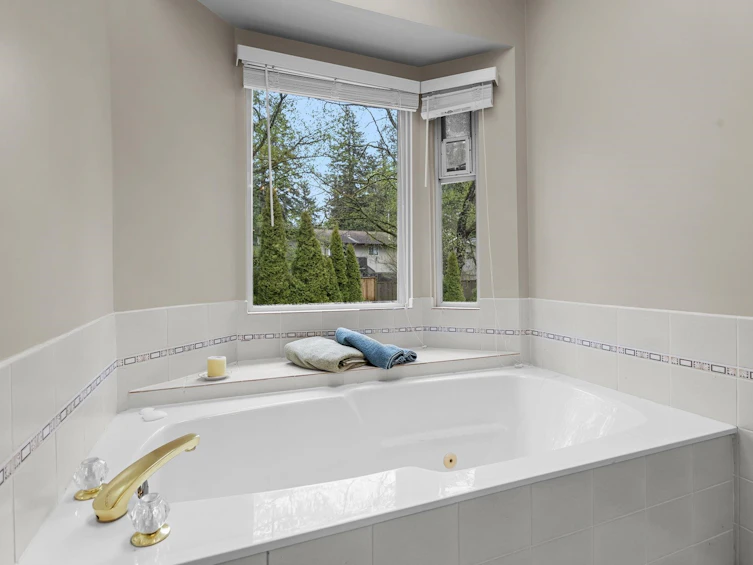 10832 Magnolia Court, Delta, BC, V4E 3L4 - 24