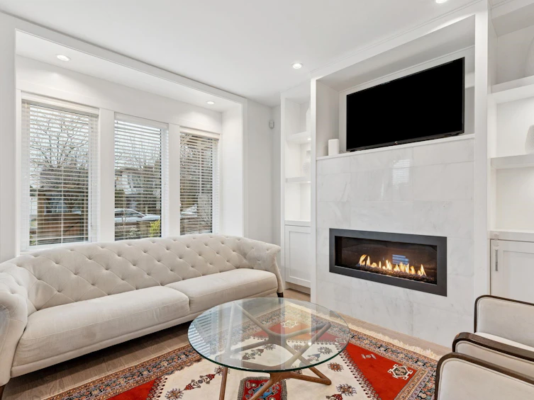 2008 Larson Road, North Vancouver, BC, V7M 0E1 - 4