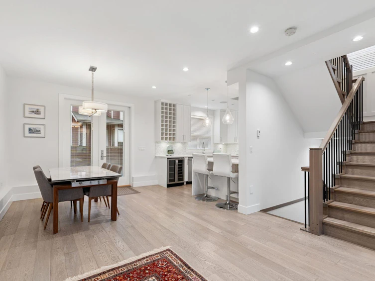 2008 Larson Road, North Vancouver, BC, V7M 0E1 - 6