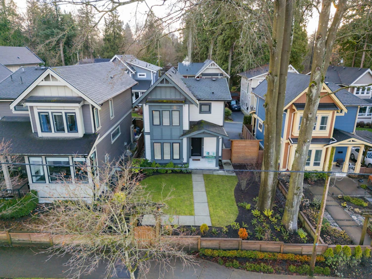 2008 Larson Road, North Vancouver, BC, V7M 0E1 - 25