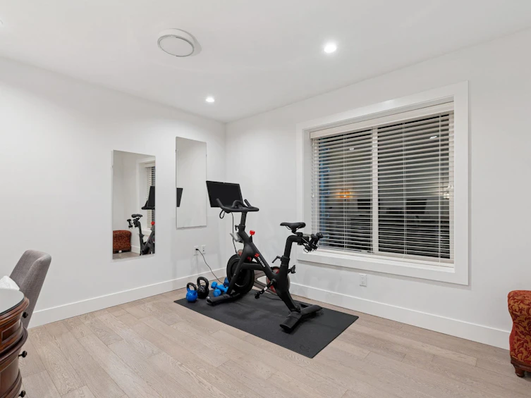 2008 Larson Road, North Vancouver, BC, V7M 0E1 - 20