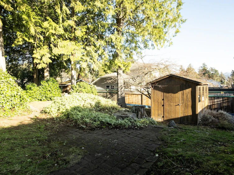 5462 Kensington Road, Sechelt, BC, V7Z 0N9 - 25