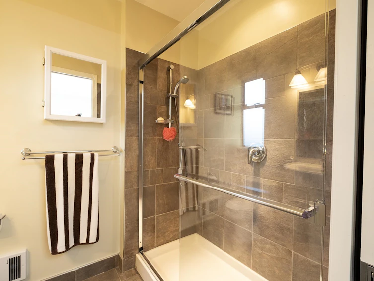 5462 Kensington Road, Sechelt, BC, V7Z 0N9 - 14