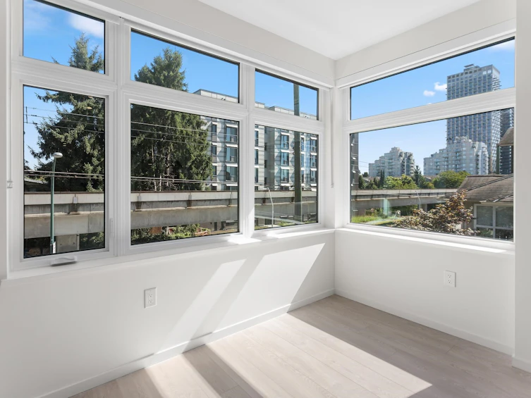 204-3264 Vanness Avenue, Vancouver, BC, V5R 4V3 - 11