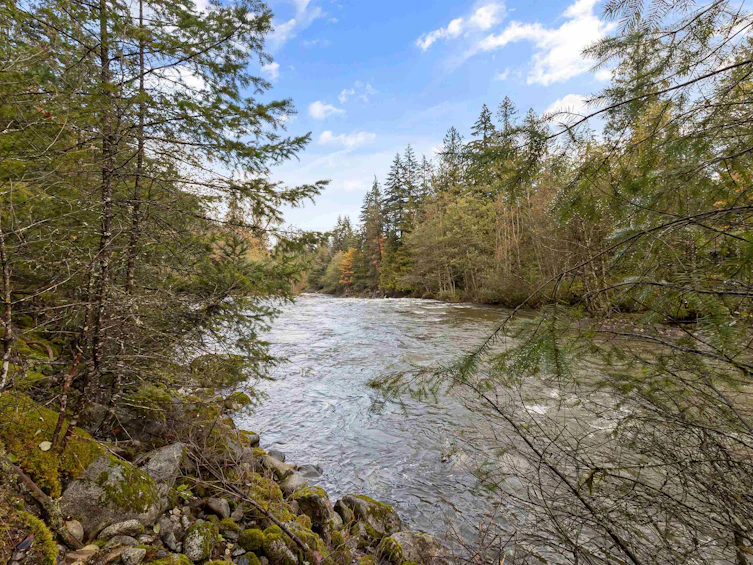 19602 Silver Skagit Road, Hope, BC, V0X 1L2