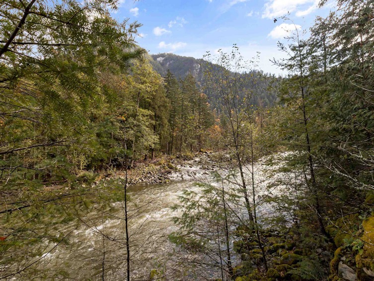 19602 Silver Skagit Road, Hope, BC, V0X 1L2 - 2