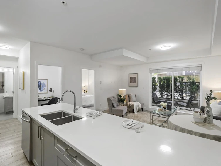 B108-9689 140 Street, Surrey, BC, V3T 0P3