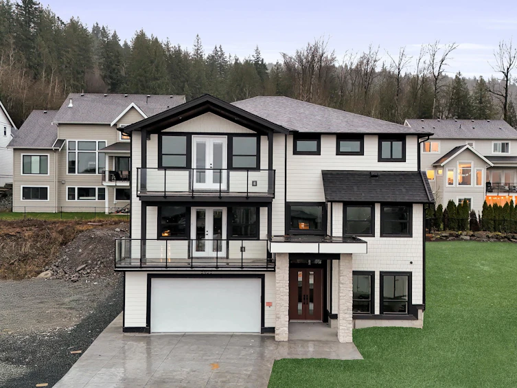8468 Lily Place, Chilliwack, BC, V4Z 0E5