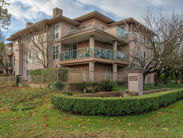 204-14998 101a Avenue, Surrey, BC, V3R 0T1 - 11