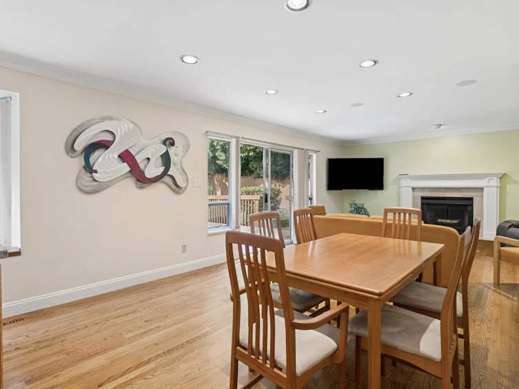 5685 Nancy Greene Way, North Vancouver, BC, V7R 4W2 - 17