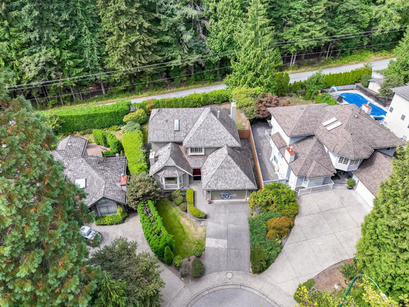 5685 Nancy Greene Way, North Vancouver BC V7R 4W2