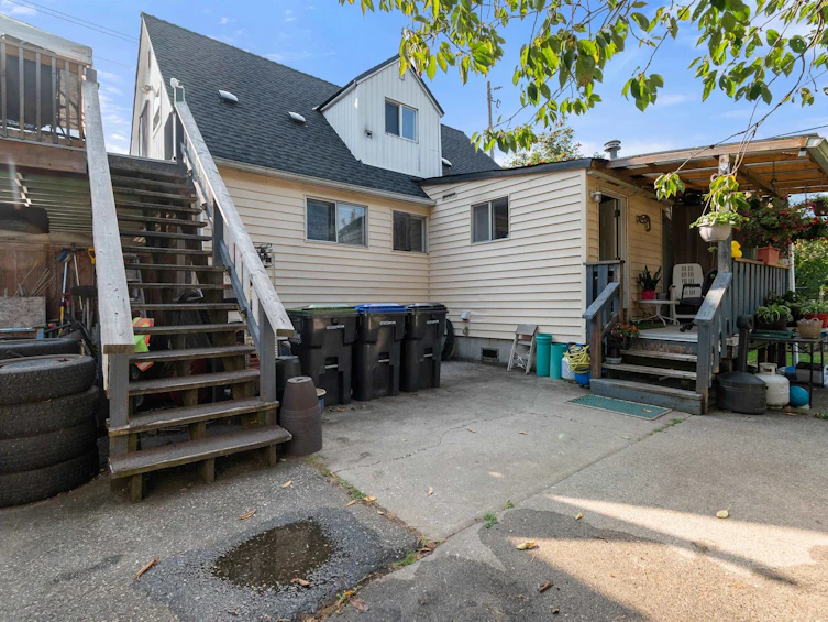 709 7th Avenue, Hope, BC, V0X 1L0 - 8