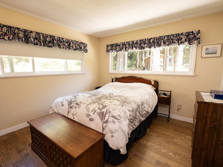 1238 Gower Point Road, Gibsons, BC, V0N 1V3 - 12