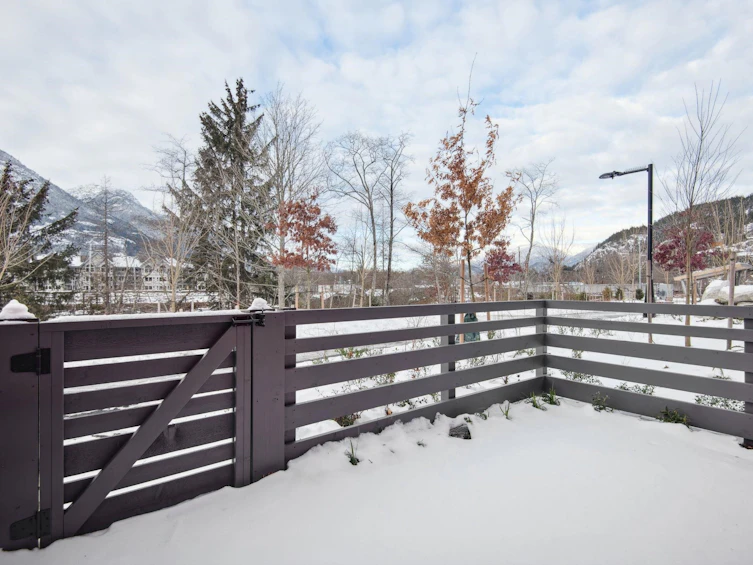 38087 Helm Way, Squamish, BC, V8B 1E6 - 24