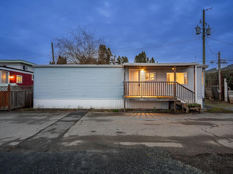 54 - 26892 Fraser Highway, Langley BC