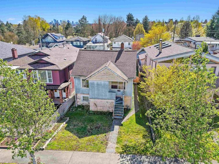 3318 William Street, Vancouver, BC, V5K 2Z3 - 5