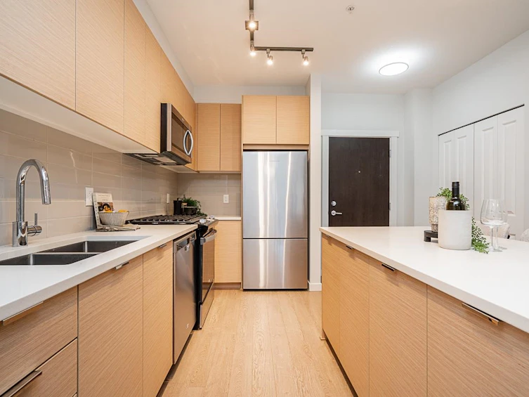 B310-8150 207 Street, Langley, BC, V2Y 4J5 - 6