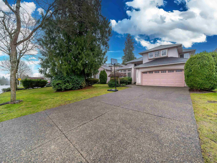 15828 88a Avenue, Surrey, BC, V4N 2X9 - 2