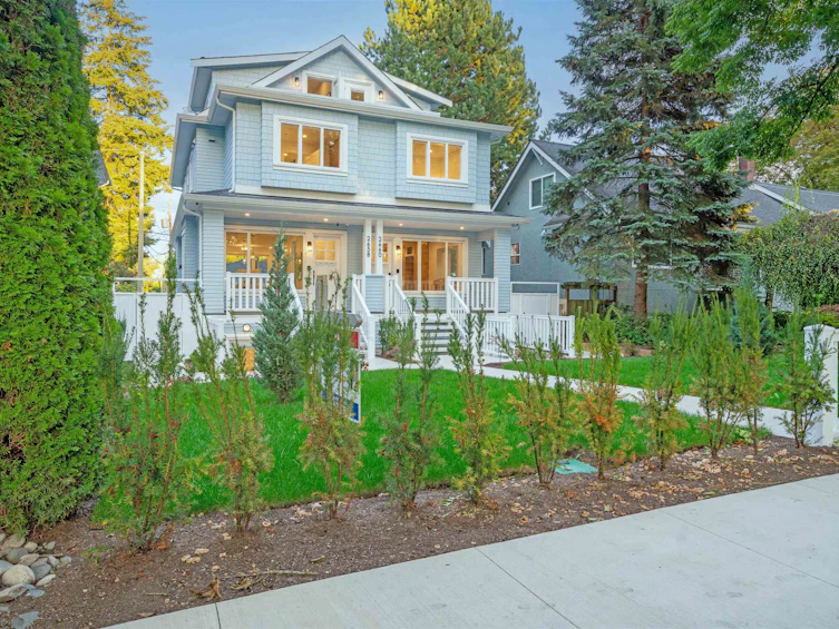 2658 Waterloo Street, Vancouver, BC, V6R 3H7 - 32