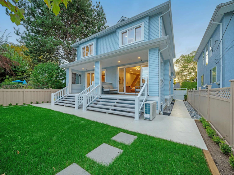 2658 Waterloo Street, Vancouver, BC, V6R 3H7 - 38