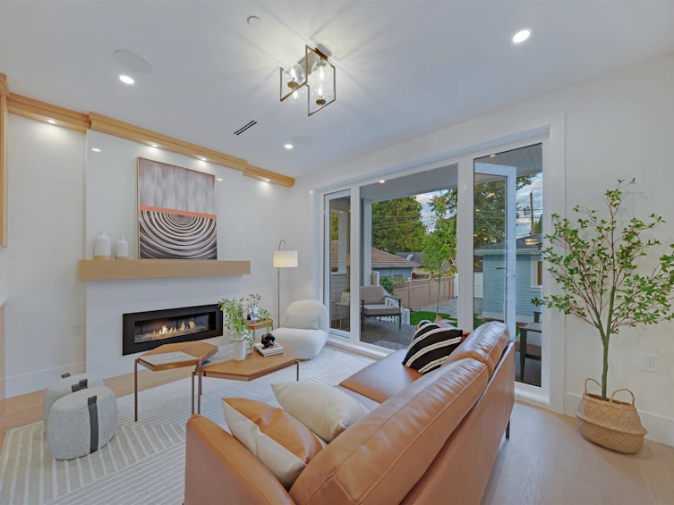 2658 Waterloo Street, Vancouver, BC, V6R 3H7 - 11