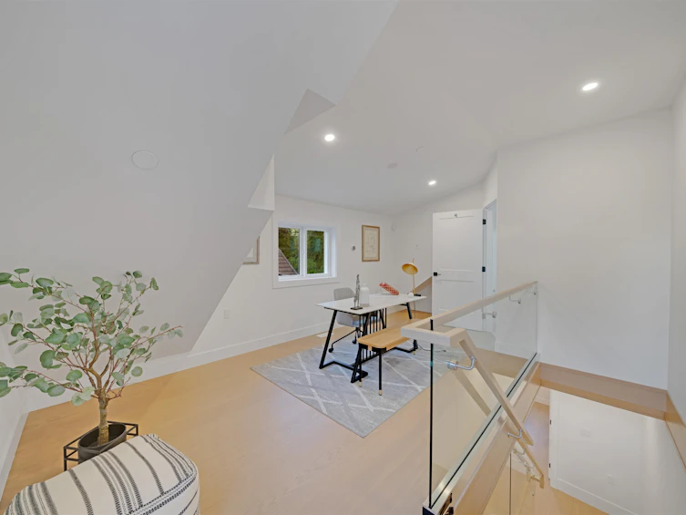 2658 Waterloo Street, Vancouver, BC, V6R 3H7 - 21