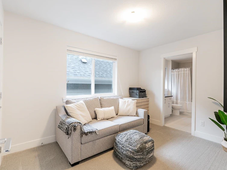 2136 164a Street, Surrey, BC, V3Z 0V5 - 22