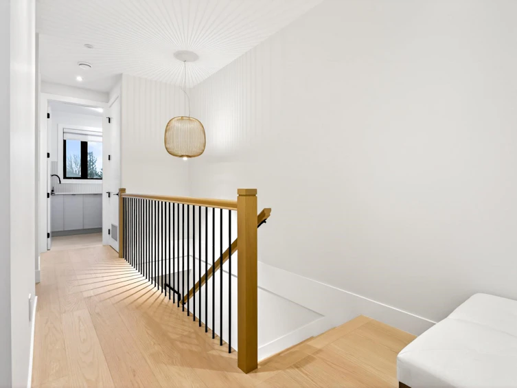 4066 Triumph Street, Burnaby, BC, V5C 1Z2 - 16