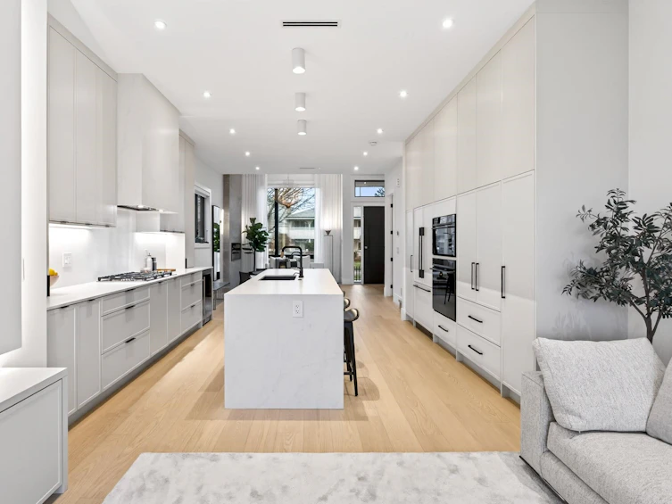 4066 Triumph Street, Burnaby, BC, V5C 1Z2 - 7
