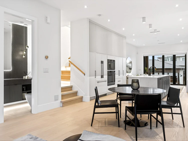 4066 Triumph Street, Burnaby, BC, V5C 1Z2 - 13