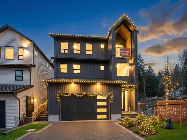 11052 Lockwood Street, Maple Ridge, BC, V2W 1Z6