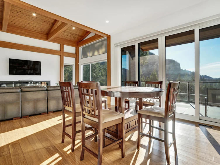 1024 Goat Ridge Drive, Squamish, BC, V8B 1J2 - 10