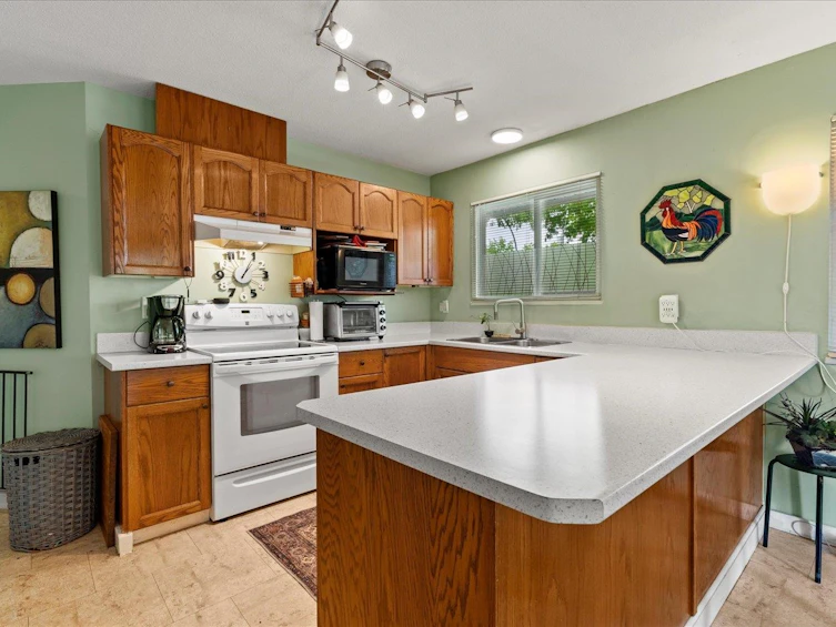 22141 Old Yale Road, Langley, BC, V2Z 1A3 - 16
