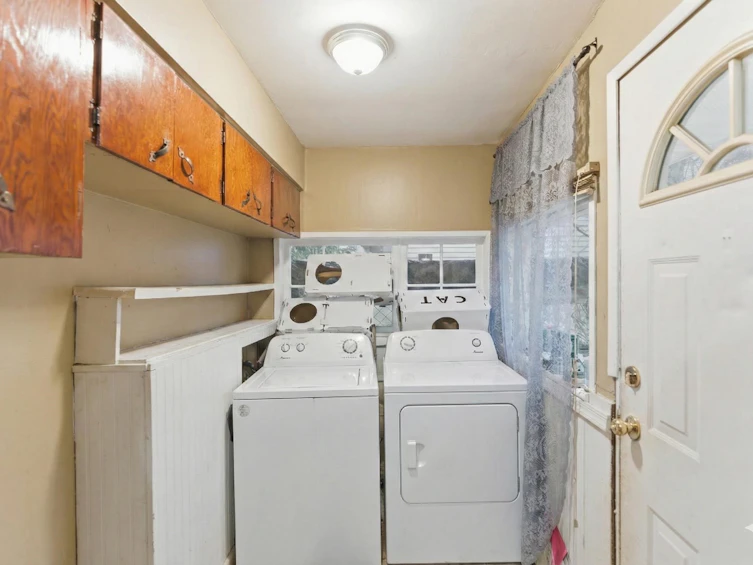 33219 7 Avenue, Mission, BC, V2V 2E2 - 8