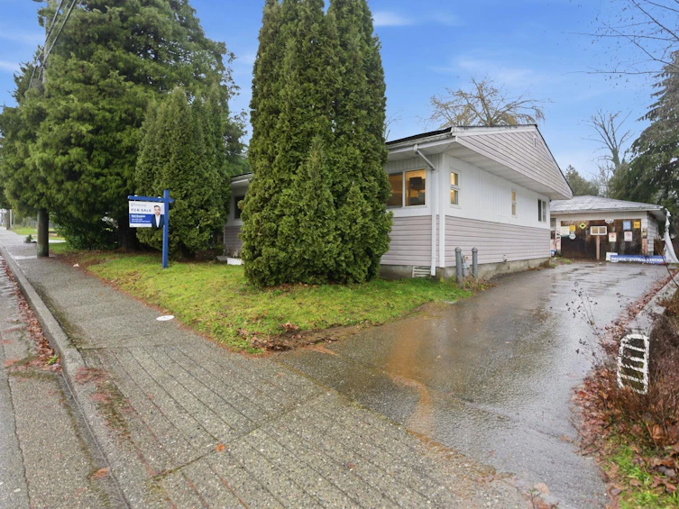33219 7 Avenue, Mission, BC, V2V 2E2
