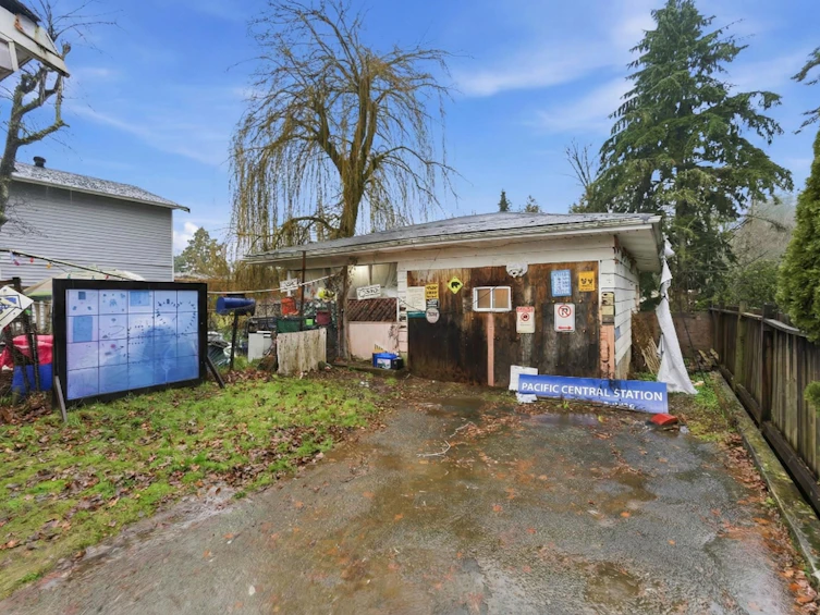 33219 7 Avenue, Mission, BC, V2V 2E2 - 15