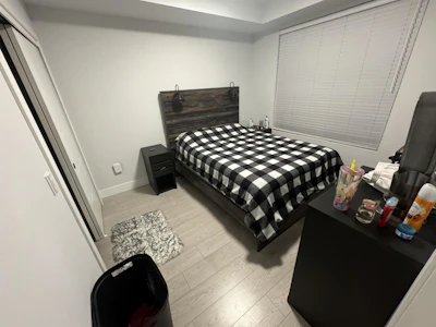401-20360 Logan Avenue - 4